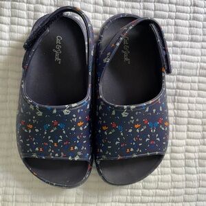 Cat & Jack Toddler Wynne Slip-On Slides